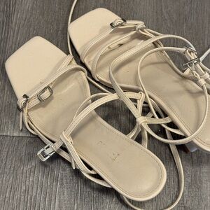 Ladies Shoes (heels)